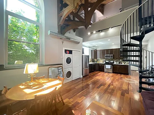 1238 E Columbia Ave #11 Photo 1