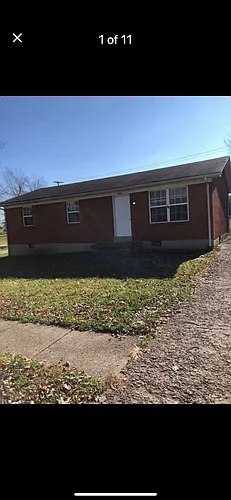 1033 Greenway Dr Photo 1