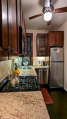 3rd image of 448 E 88th St APT 2B
