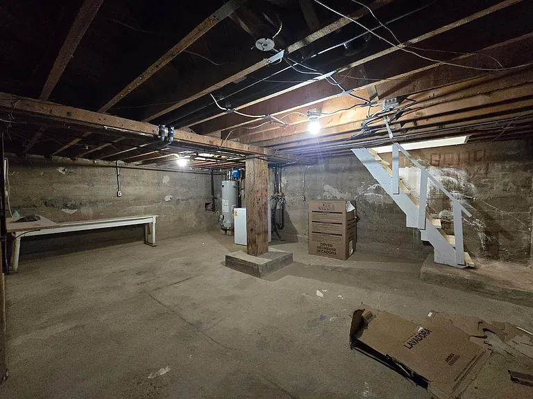 508 Franklin Ave — Photo 25