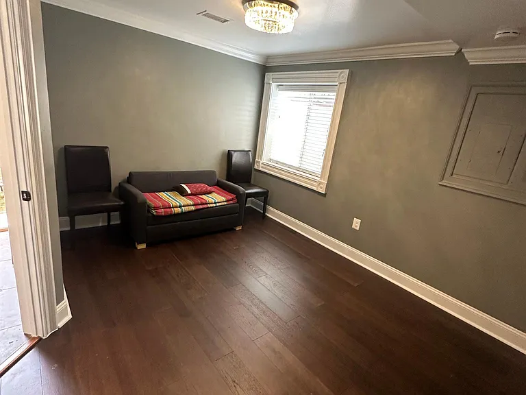 9623 Clover Hill Rd — Photo 4