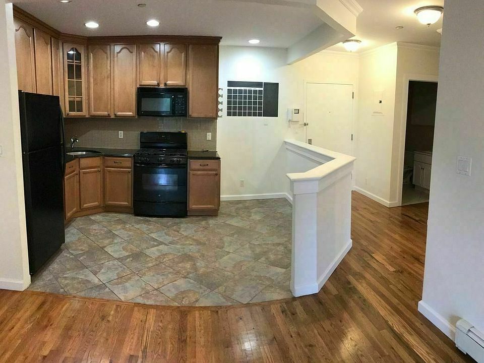 1st image of 29-16 Newtown Ave #2A