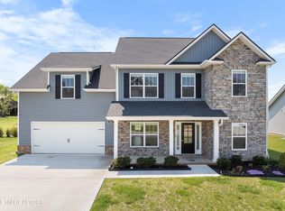 2013 Farm Blvd, Sevierville, TN 37876
