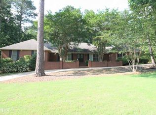 312 Ashford Cir, Lagrange, GA 30240