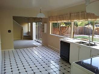 4th image of 399 Henderson Dr