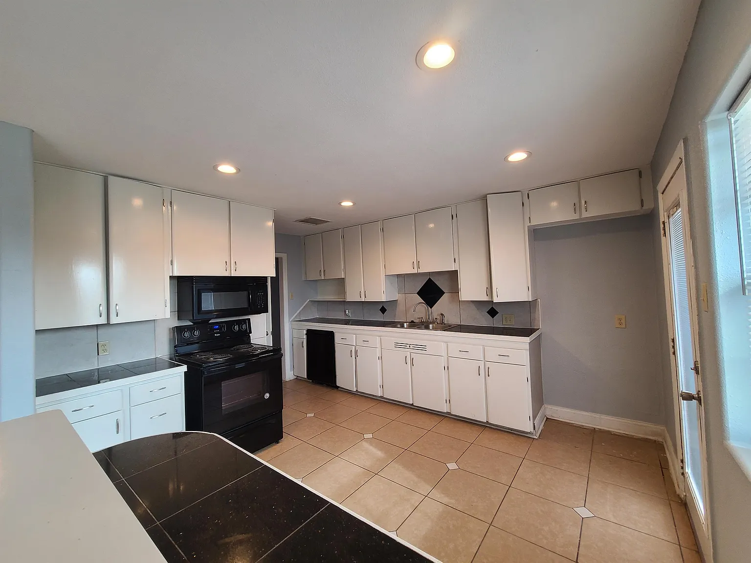 3105 Barkley Avenue - 1 — Photo 4