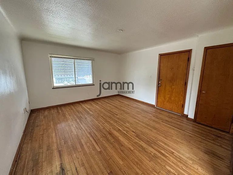 4201 Rocky River Dr #4201 ROCKY RIVER DR — Photo 4