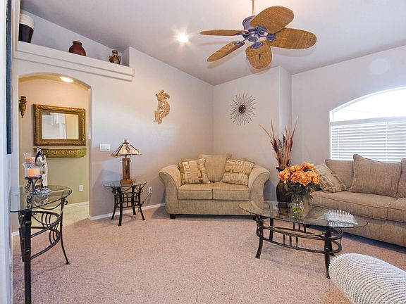 5th image of 2064 E Desert Dr