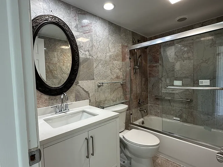 1780 Bartlett Ave — Photo 3