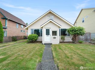 2507 Bay Ave, Hoquiam, WA