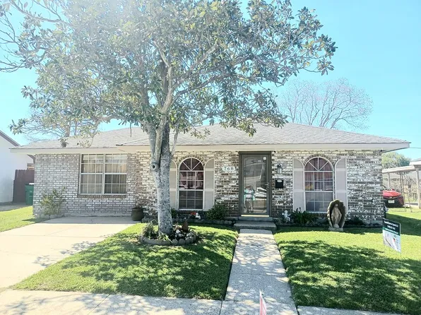 768 Oakwood Dr, Terrytown, LA 70056