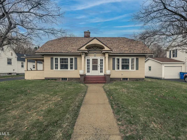 56 Saratoga Boulevard, Gloversville, NY 12078