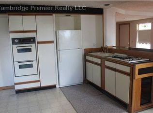 27 Princeton St, Somerville, MA 02144