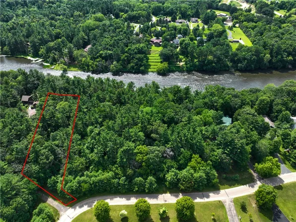 N6927 549th Street, Menomonie, WI 54751