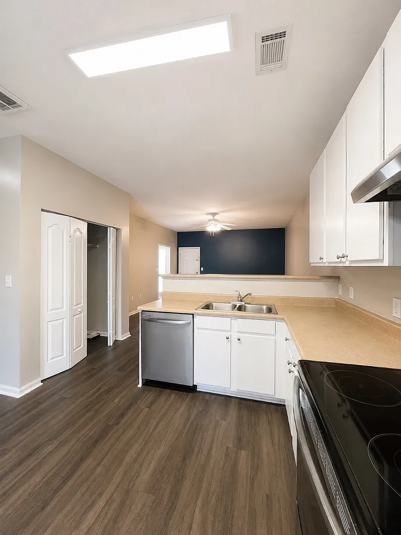 239 Pine Meadow Cir - 239 Pine Meadow — Photo 3