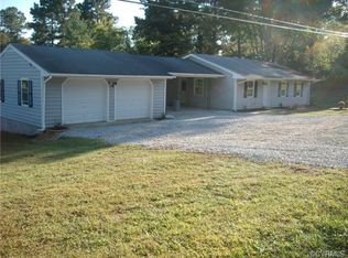 5425 W 100th Rd, Chester, VA 23831