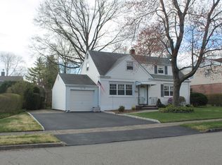 31-18 Grunstra Pl #1X, Fair Lawn, NJ 07410