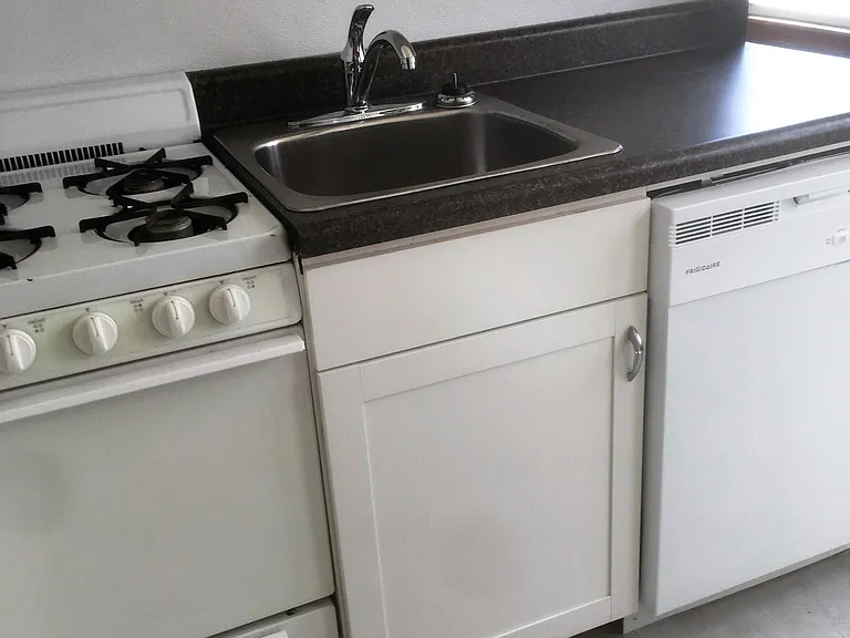 551 Spring St #204 — Photo 5
