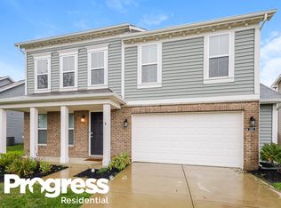 6223 N Woodside Ct, McCordsville, IN 46055