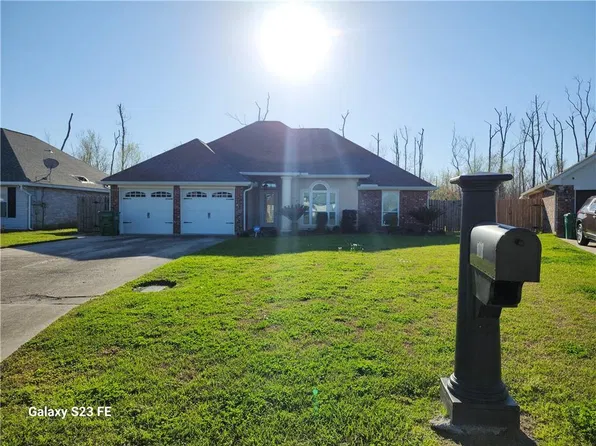 637 Foxwood Ln, La Place, LA 70068