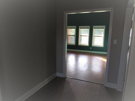 2nd image of 13272 Sandy Brook Dr