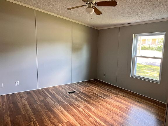 2nd image of 107 Green St