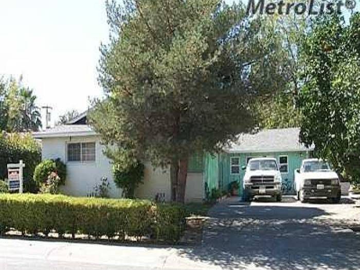 2nd image of 1726 Amador Way