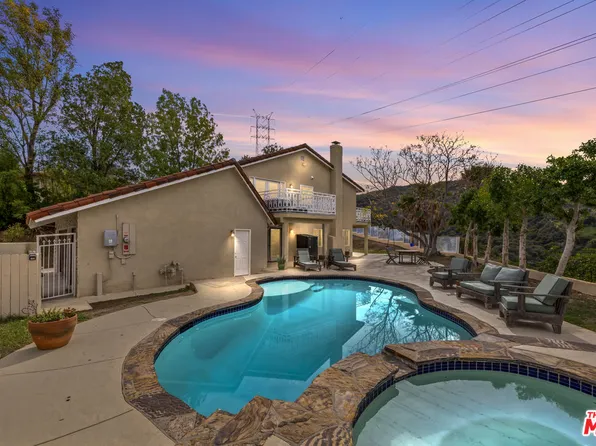 3804 Vista Linda Dr, Encino, CA 91316