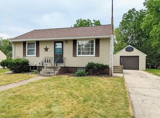 609 8th St S, Olivia, MN 56277
