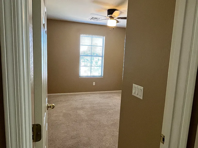 17743 W Hearn Rd — Photo 15