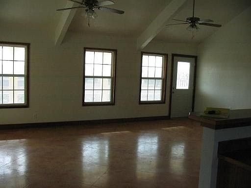 4th image of 502 LAZY OAK