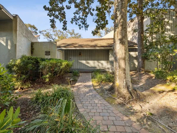 3111 Sea Marsh Rd, Fernandina Beach, FL 32034