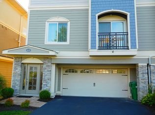 1628 Victory Ct, Prospect, KY 40059