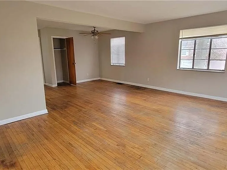 605 Delaware Ave #2 — Photo 6