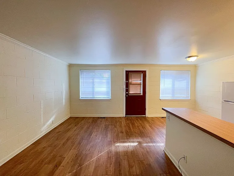 1466 Reed St — Photo 4