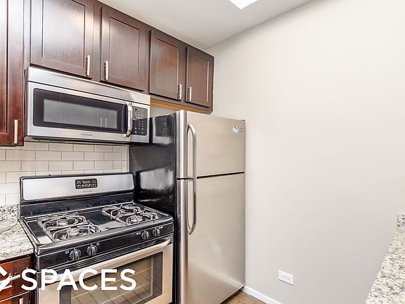 4th image of 3433 N Elaine Pl #Unt3rd