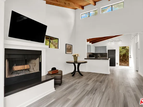 2039 Tuna Canyon Rd Unit A, Topanga, CA 90290