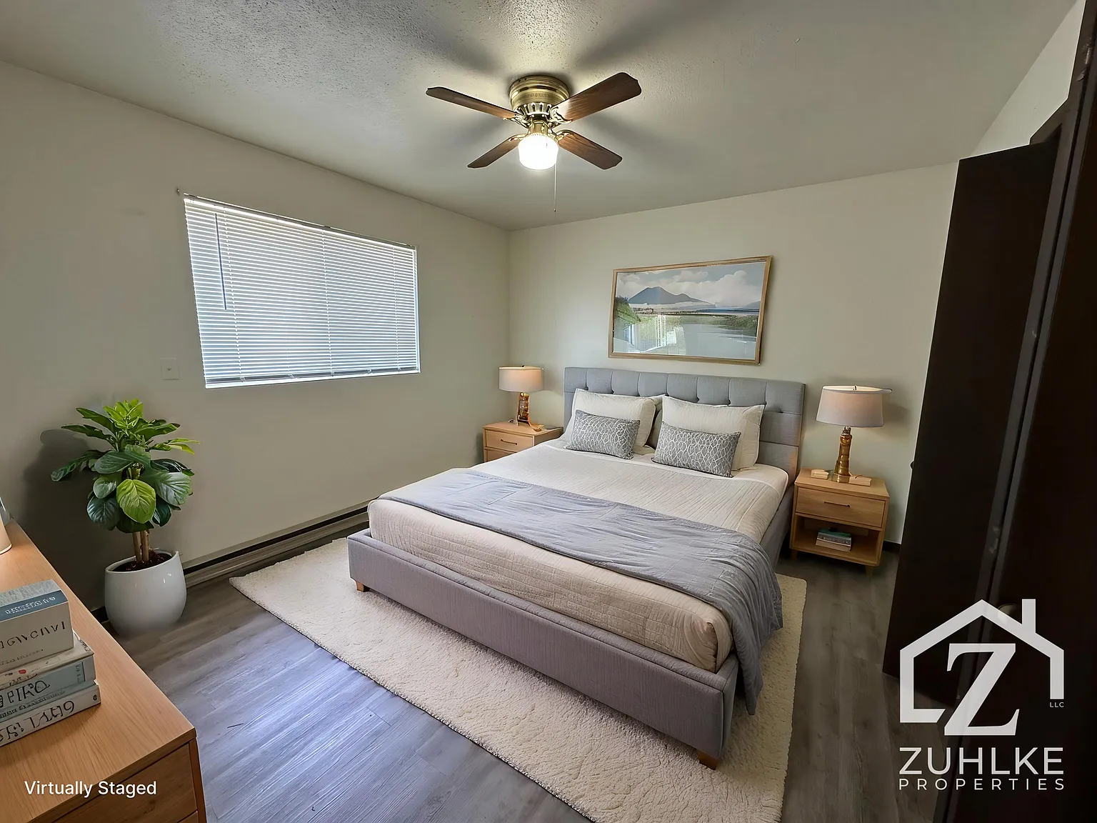220 E Court Street - Apt. 3A — Photo 4