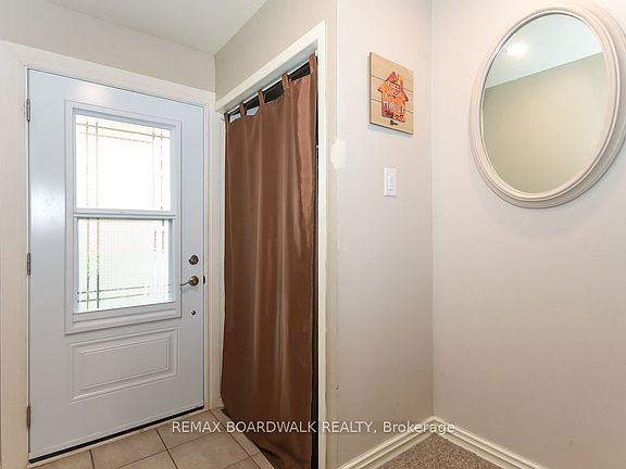 5th image of 1760 Cabaret Ln #205