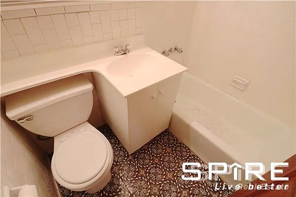 Rented by Spire Group | media 10