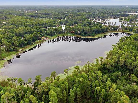 2nd image of 730 CRYSTAL LAKE RD