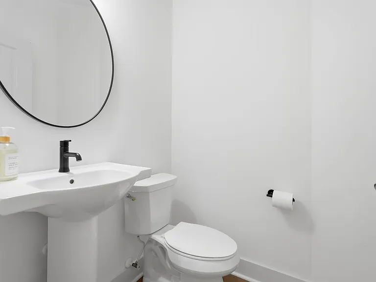 105 Risewell Ct — Photo 15