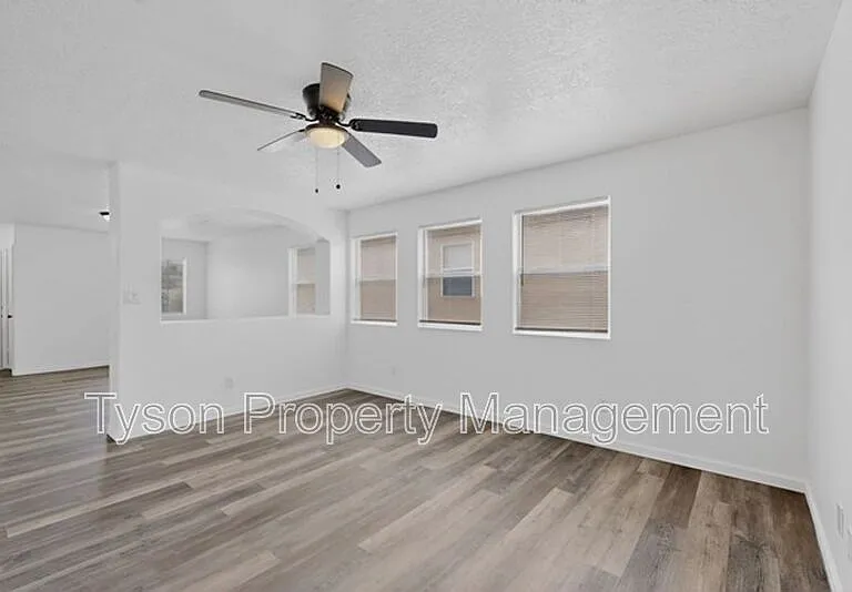 10339 Vendaval Ave NW — Photo 8