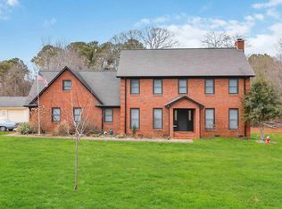 302 Clevy Bush Dr, Inman, SC 29349