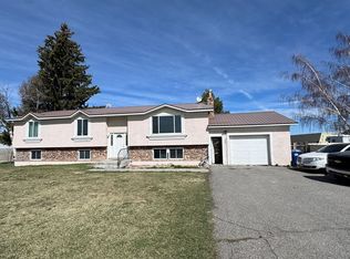 2192 E Highway 33 #B, Sugar City, ID 83448