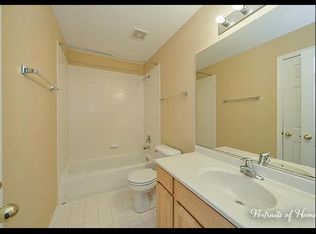 2365 Lundquist Dr, Aurora, IL 60503