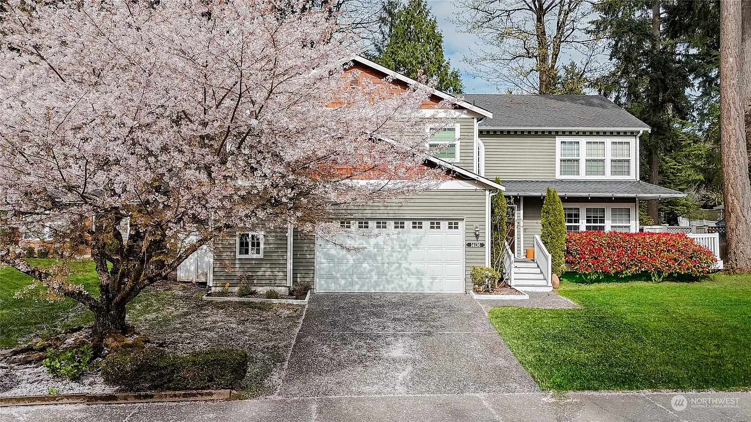 14136 174th PL NE photo 1