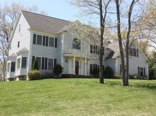 29 Berkshire St, Norfolk, MA 02056