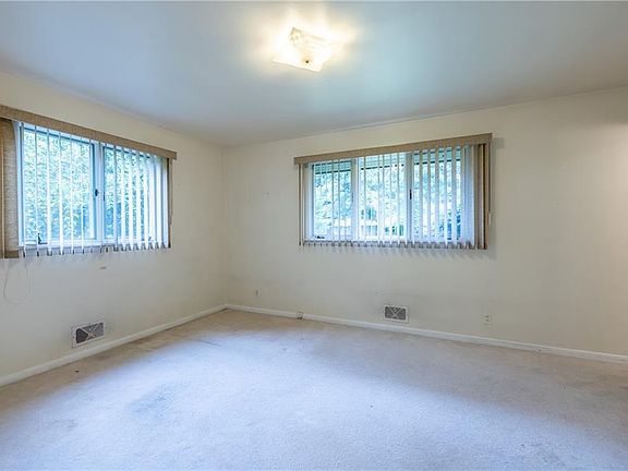 2nd image of 7409 W Saint Catherine Ave #1915