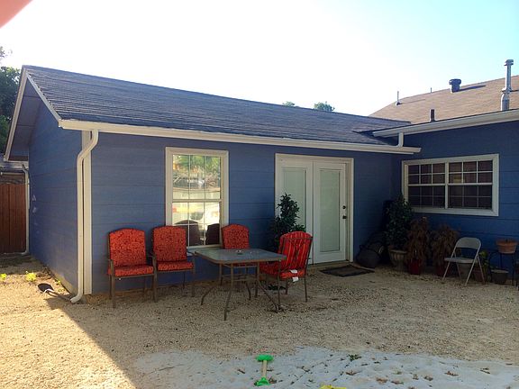 2nd image of 116 Walton Ave